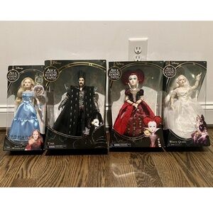 Disneys 'Alice Through the Looking Glass' Collection Dolls Set! NIB!